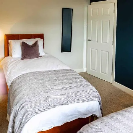The Collier'S Rest: 3 Bed Home In South Yorks With Parking & Garden. Barnsley Esterno foto