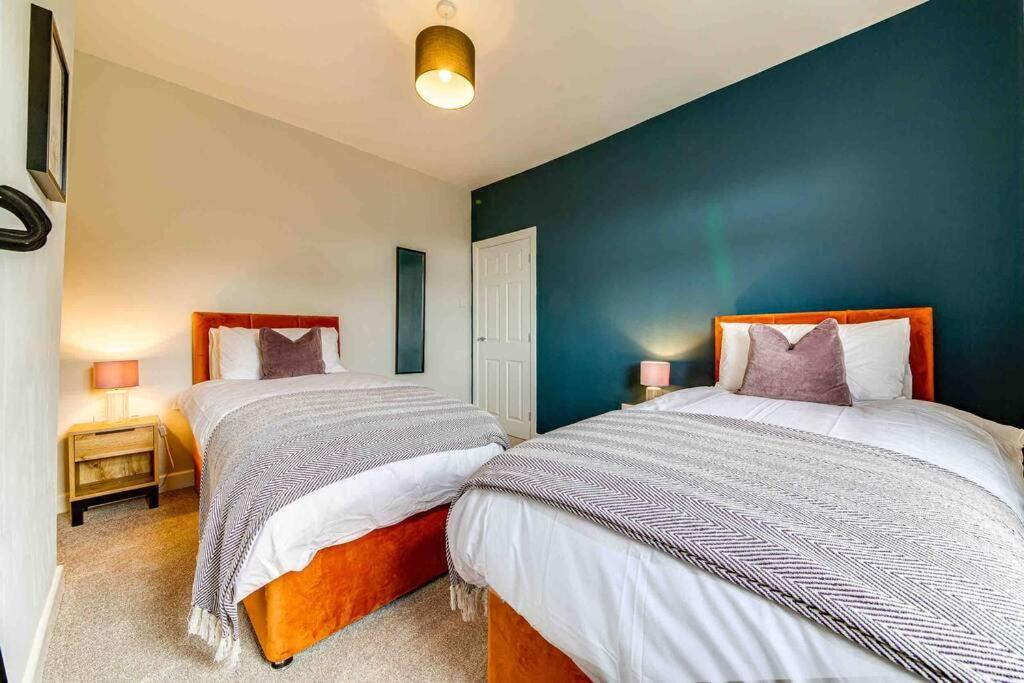 Holiday home The Collier's Rest: 3 Bed In South Yorks With Parking & Garden. Barnsley